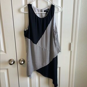 Chic Black and White Sleeveless Dress